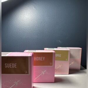JEFFREE STAR SETTING POWDER (PICK ONE COLOR) NEW